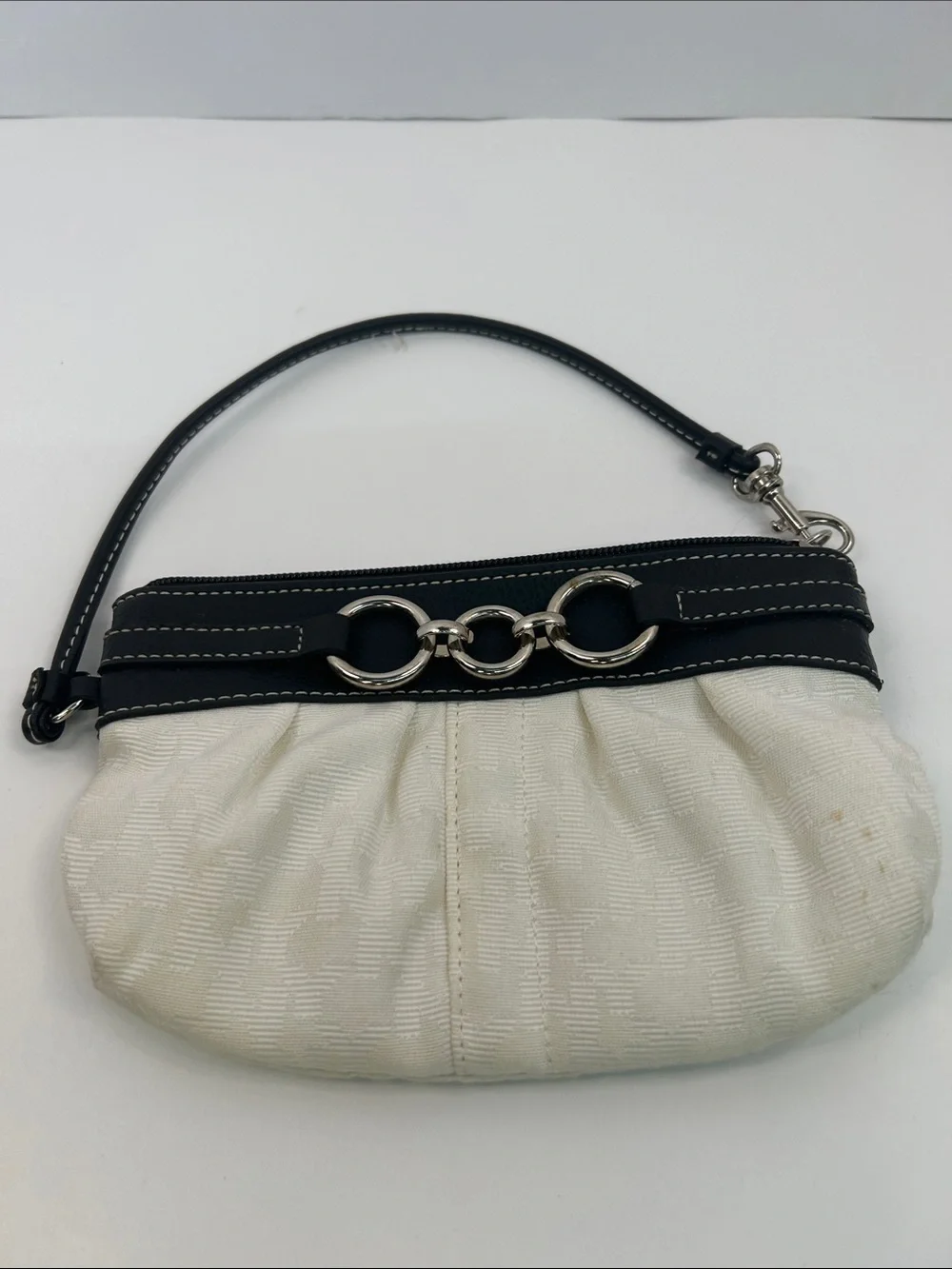 New York & Company White Wristlet with Black Trim and Silver Chain Detail